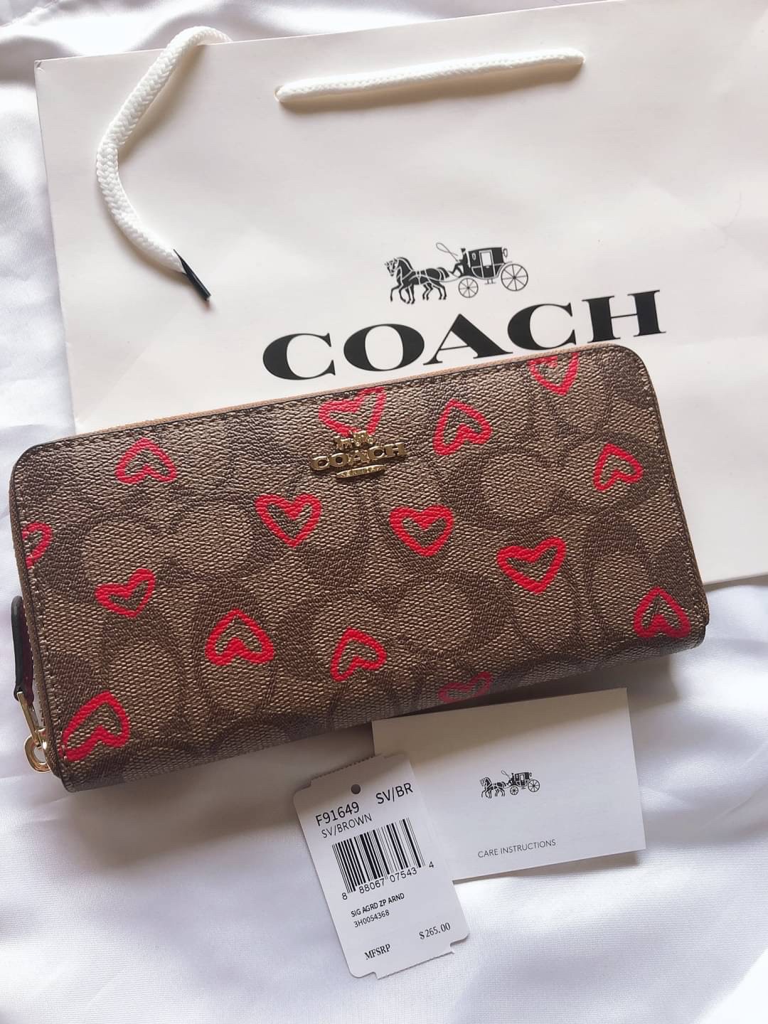 COACH シグネチャー ハート柄 長財布-