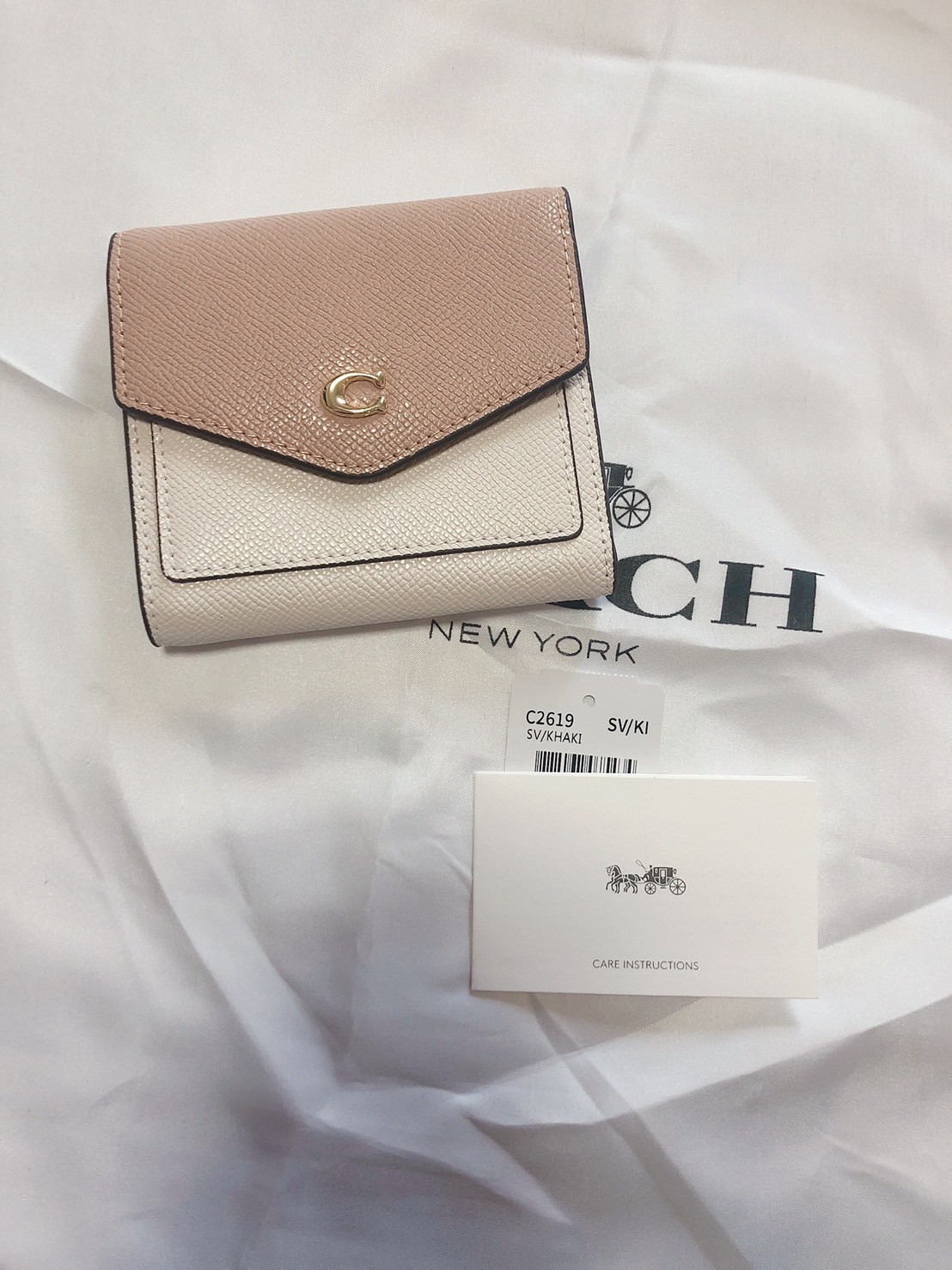 自分へのご褒美COACH コーチ ウィンスモールウォレットカラーブロック